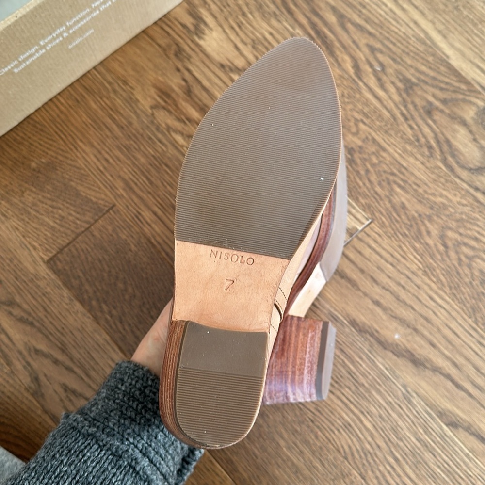 Nisolo Everyday Ankle Boots - Picture 6 of 6